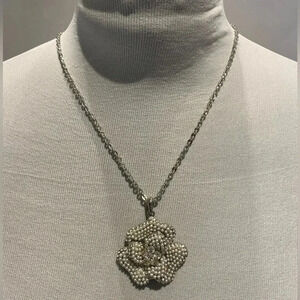 Pearl and rhinestone seeded flower necklace and earring set, NWT